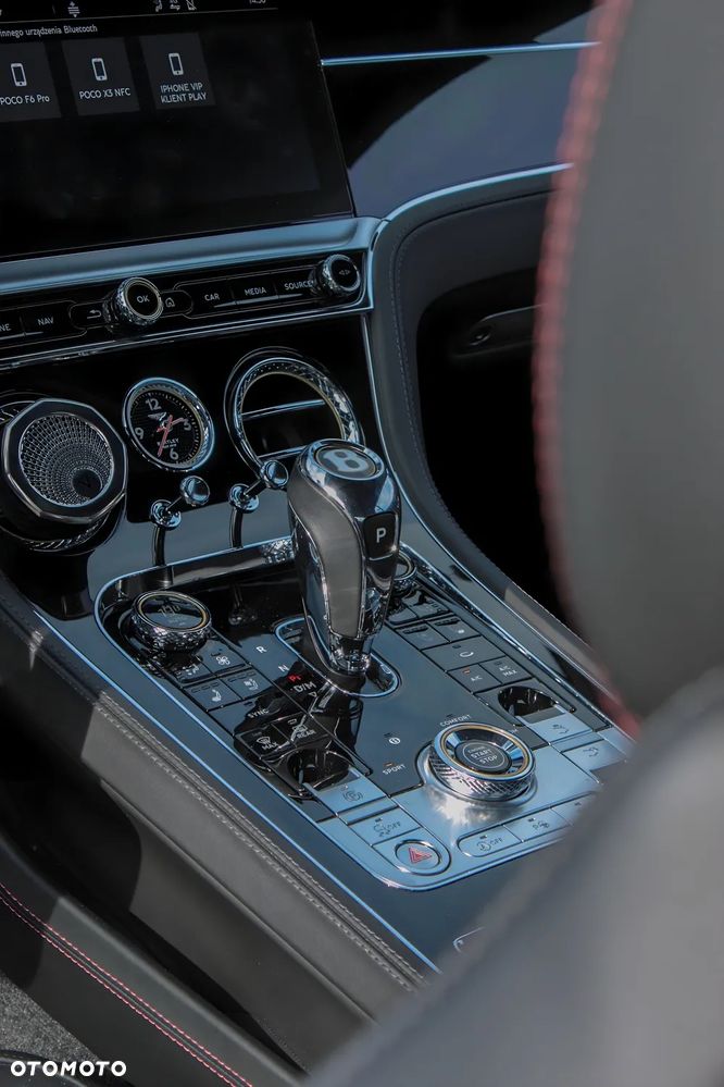 Bentley Continental GT - 16