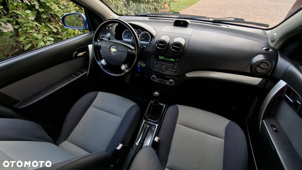 Chevrolet Aveo 1.4 LT - 16