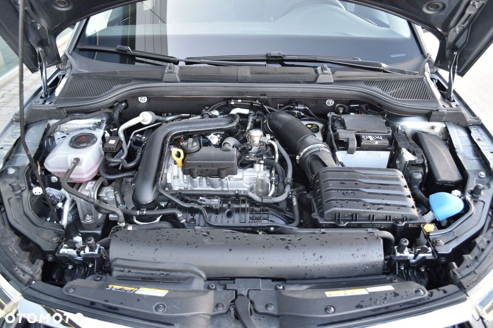 Skoda Kamiq 1.0 TSI Selection - 38