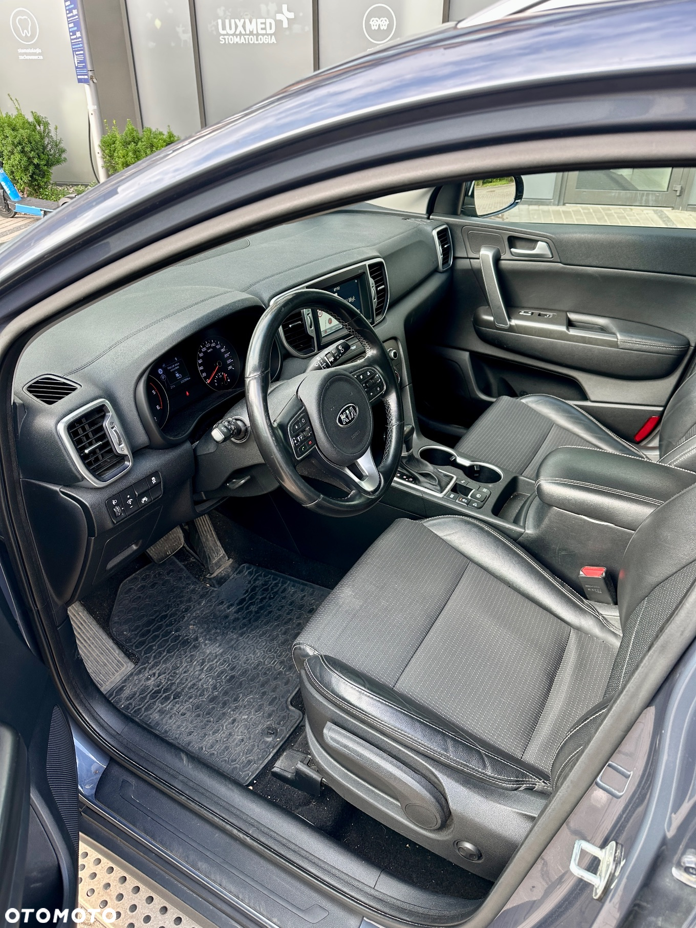 Kia Sportage 1.7 CRDI L 2WD DCT - 10