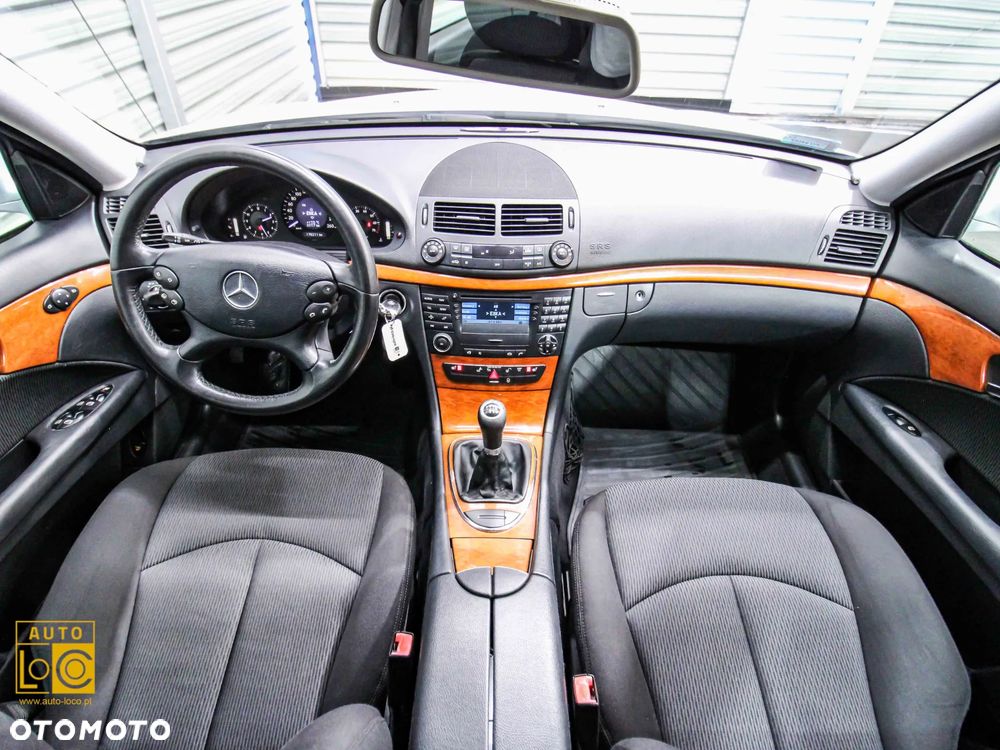 Mercedes-Benz Klasa E 200 Kompressor Avantgarde - 4