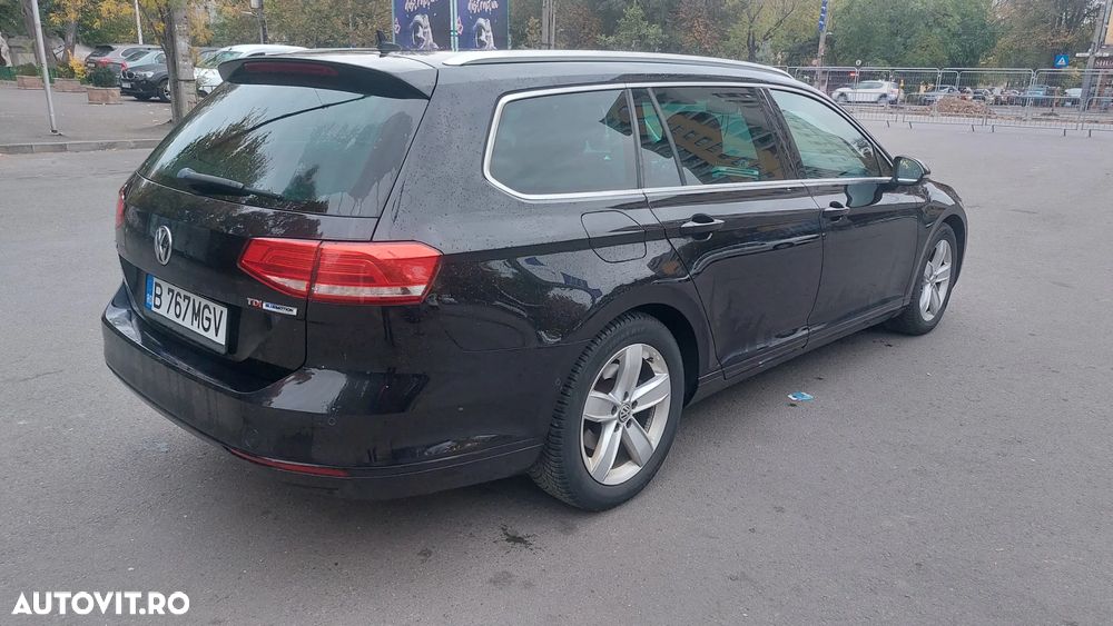 Volkswagen Passat - 3
