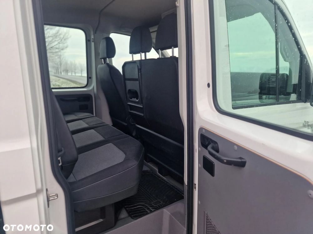 Volkswagen Crafter - 22