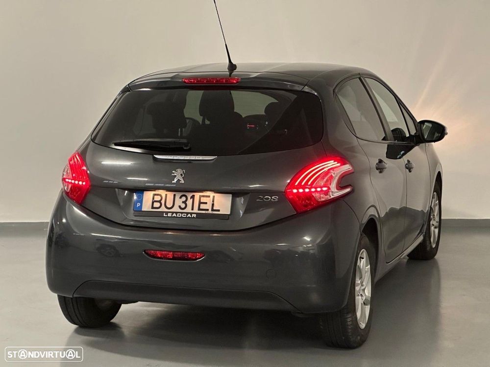 Peugeot 208 1.2 PureTech Active - 4