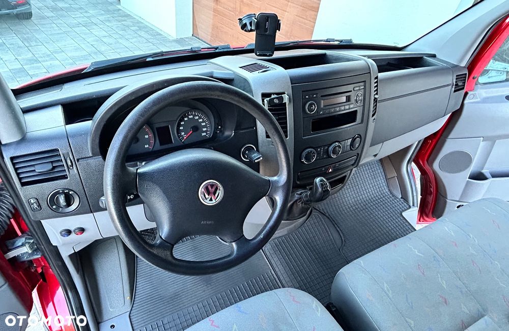 Volkswagen Crafter 2.5TDI - 10