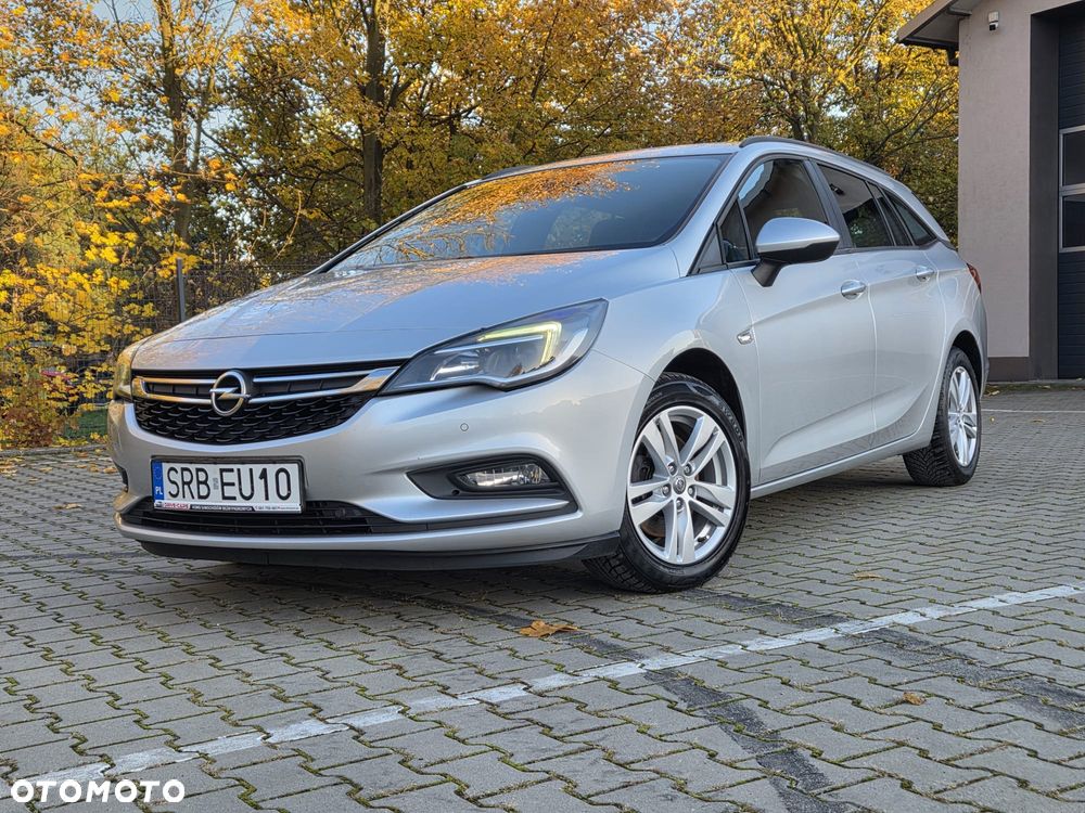 Opel Astra 1.6 CDTI Dynamic - 1