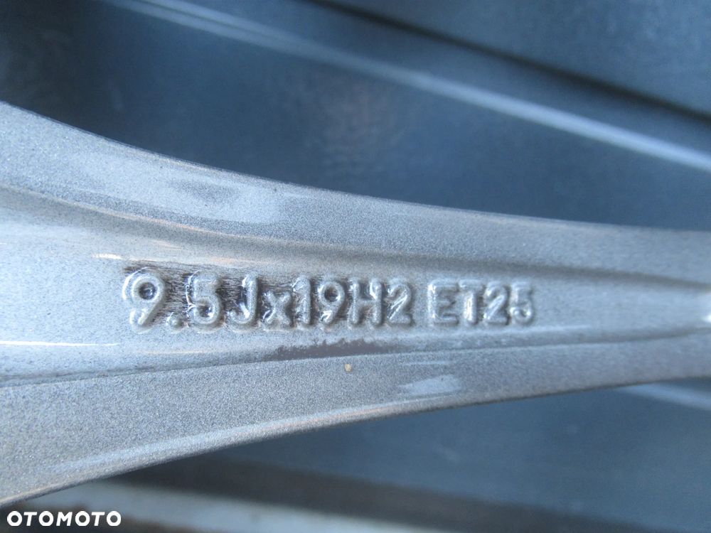 FELGI ALUMINIOWE OPONY MERCEDES E-KLASA W212 AMG 9.5Jx19H2 ET52 ET25 A2134014600 A2134012600 265/40/R19 - 20