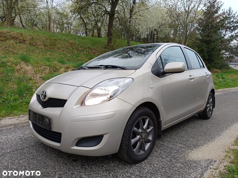 Toyota Yaris 1.33 VVT-i Comfort - 1