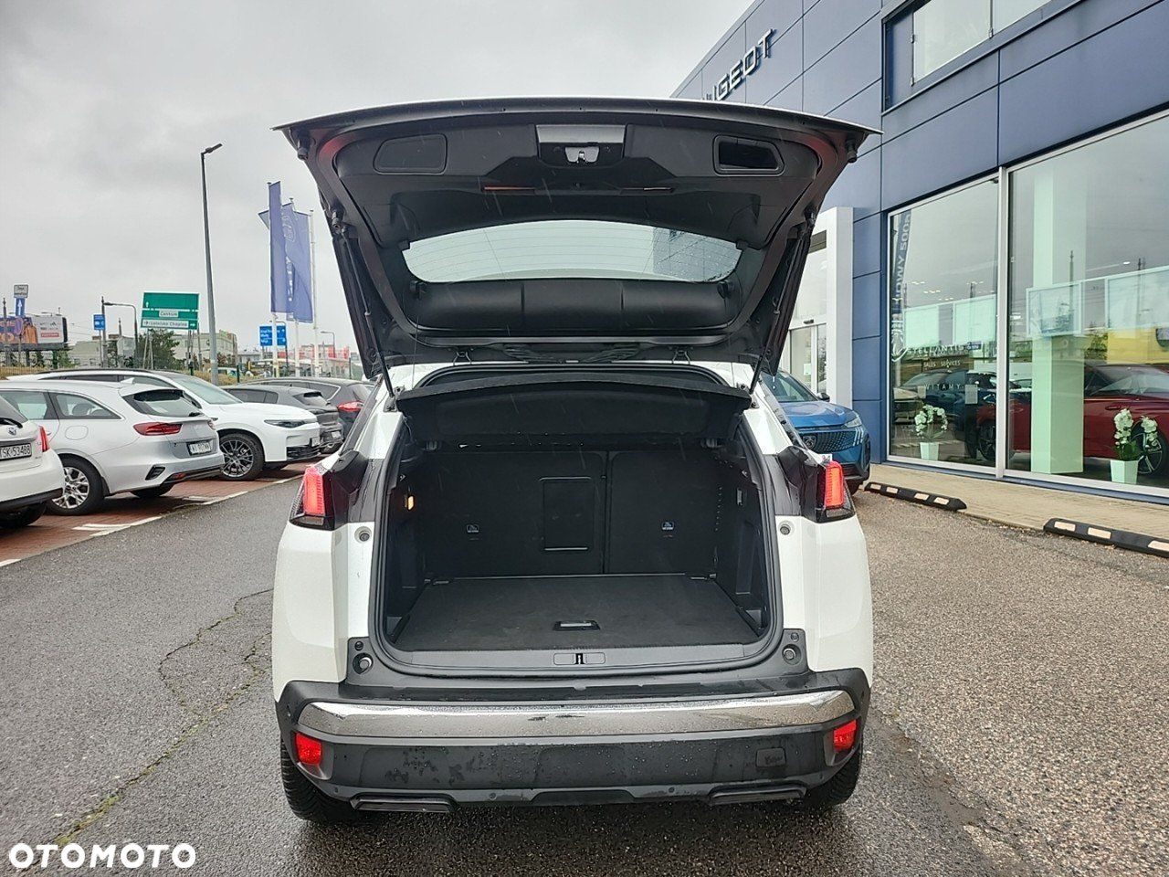 Peugeot 3008 1.2 PureTech Allure Pack S&S EAT8 - 6