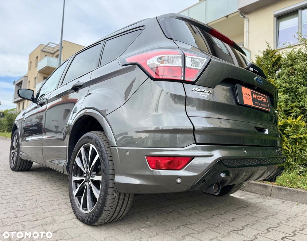Ford Kuga 2.0 TDCi AWD ST-Line - 4