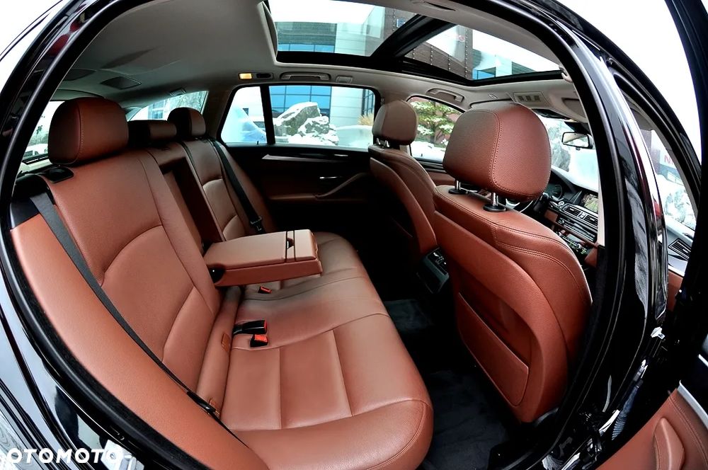 BMW Seria 5 520d - 22