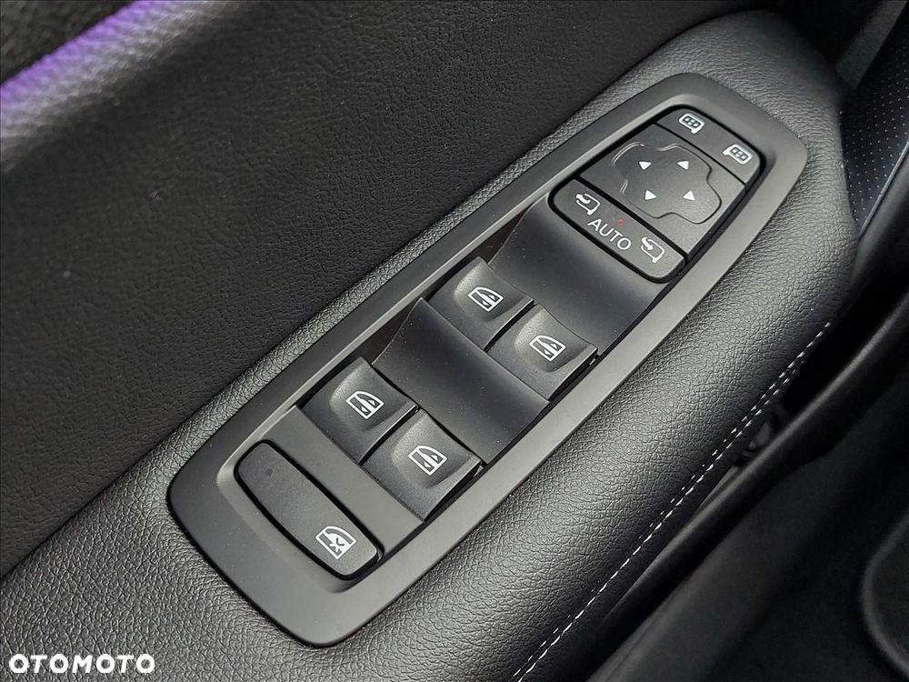 Renault Megane 1.3 TCe Intens EDC - 10