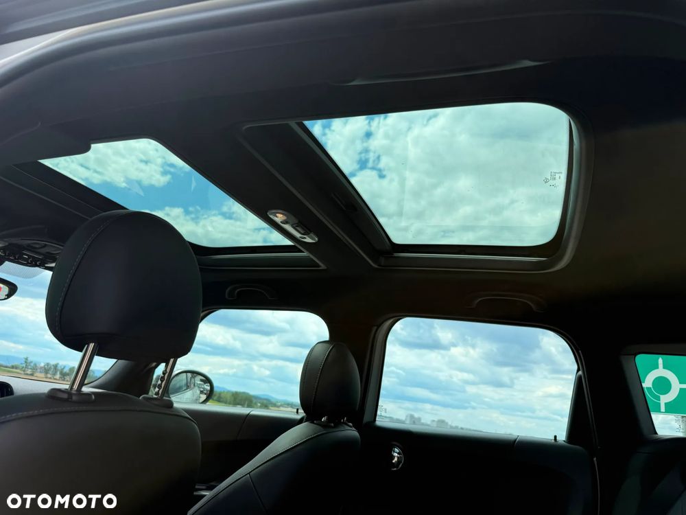 MINI Countryman Cooper Estate Edition - 10