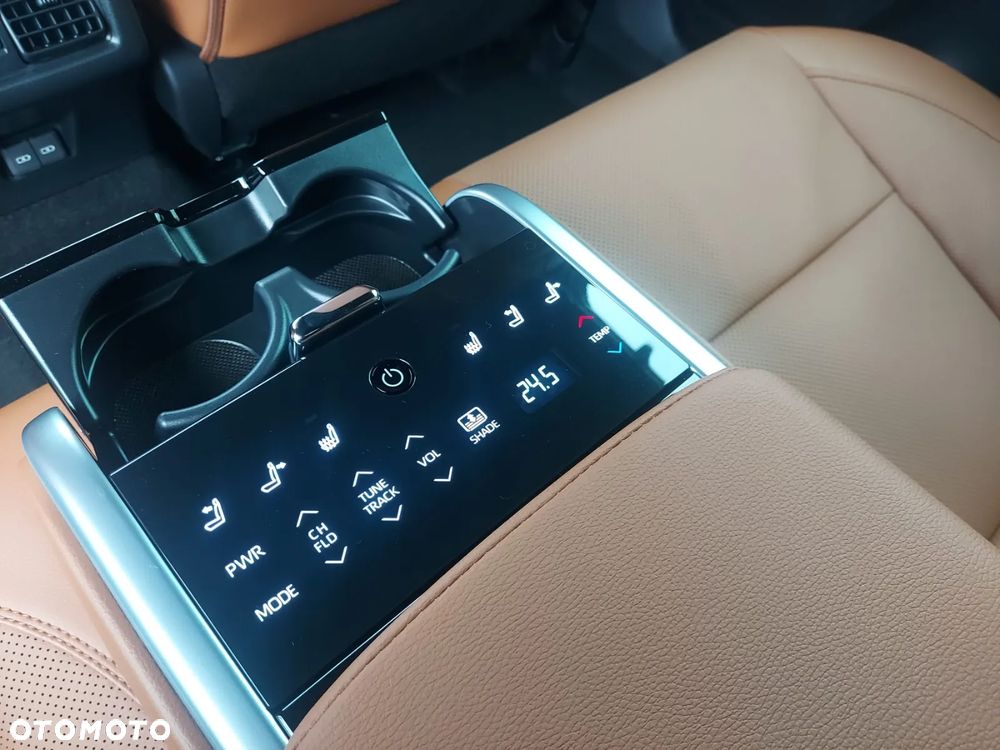 Toyota Camry 2.5 Hybrid Dynamic Force Executive e-CVT - 23