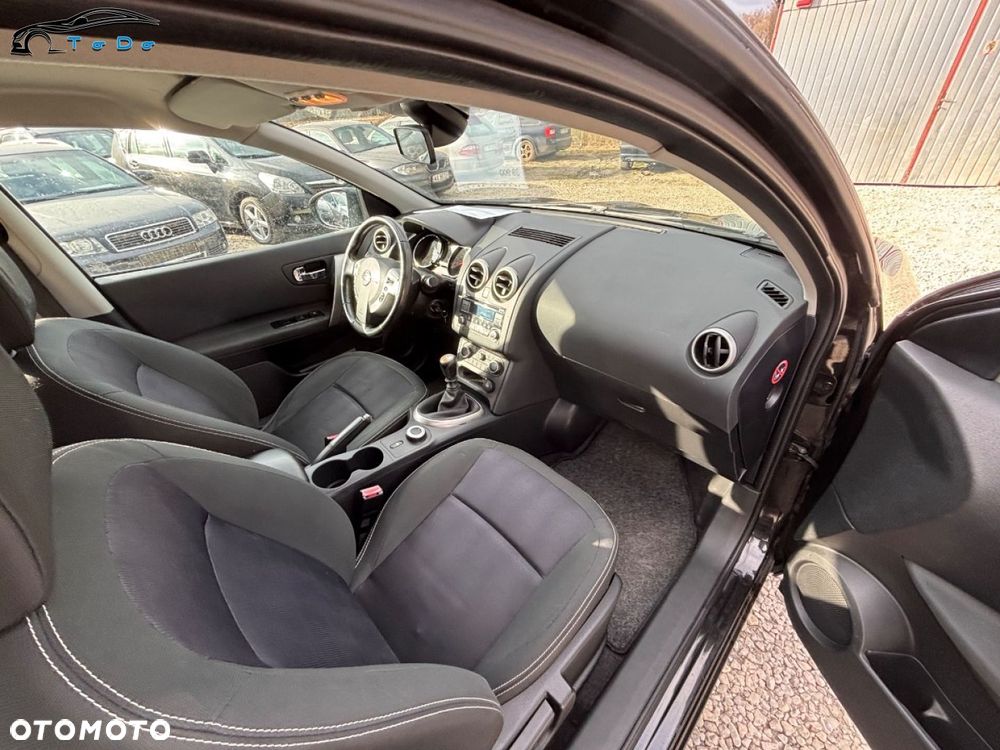 Nissan Qashqai 2.0 4x4 Tekna - 26
