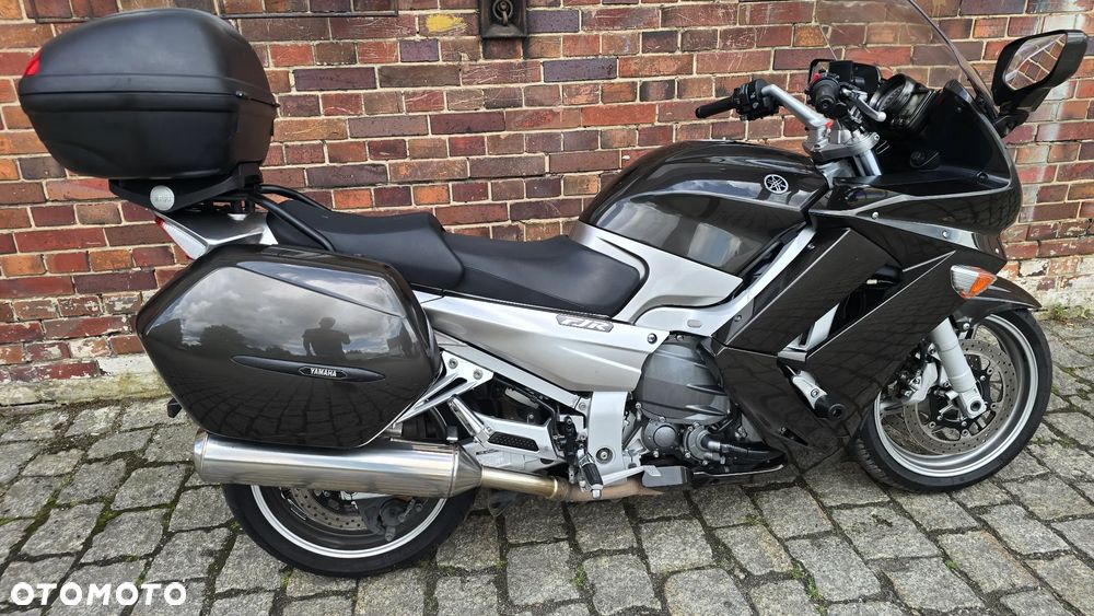 Yamaha FJR - 22