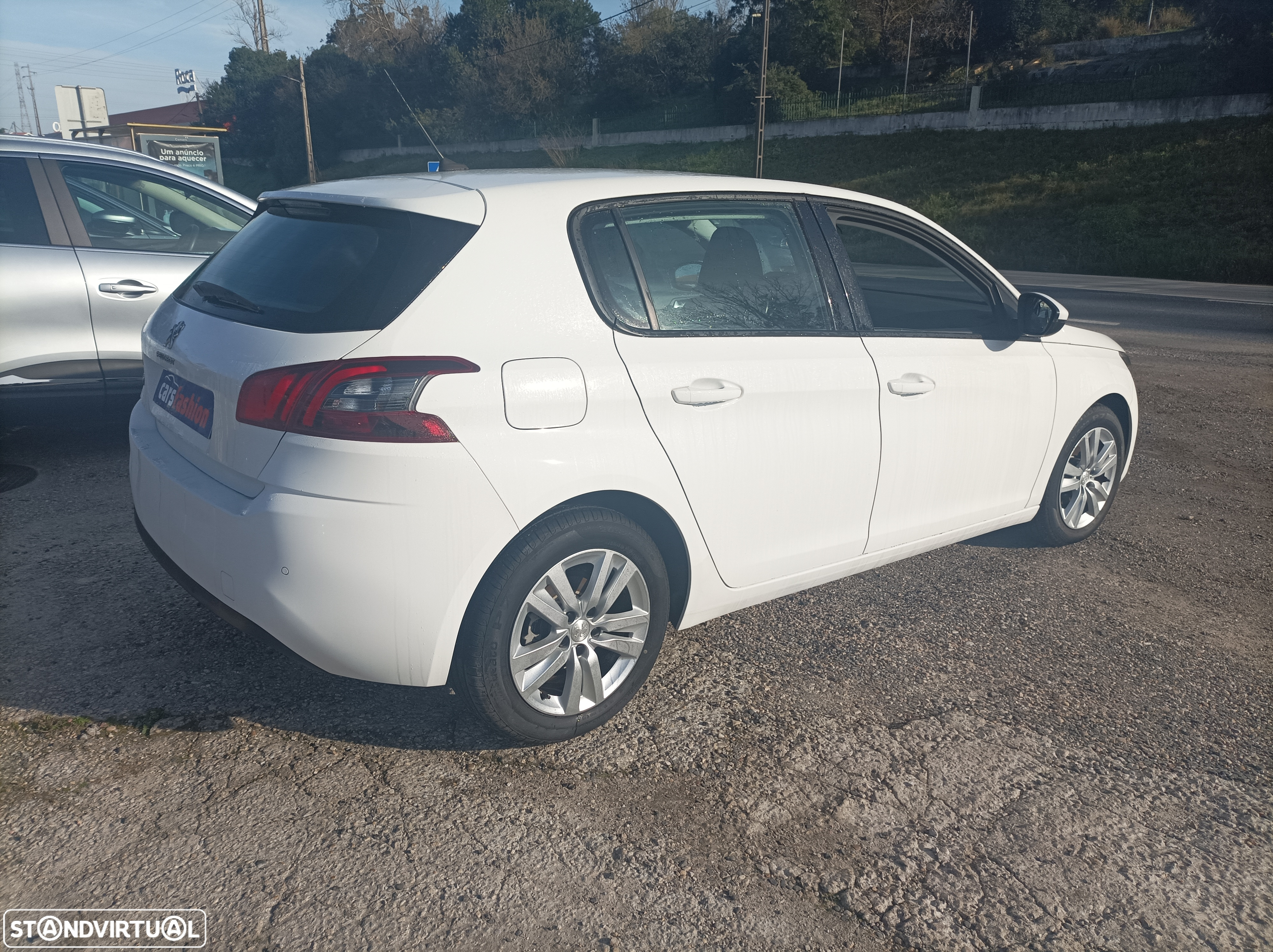 Peugeot 308 1.6 BlueHDi Active - 13