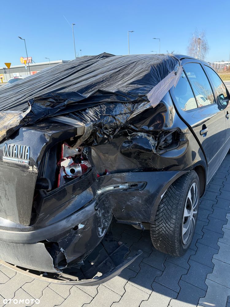 Skoda Octavia 2.0 TDI Ambiente - 4