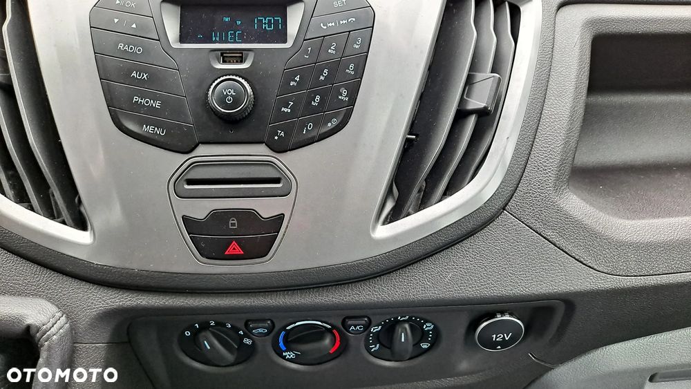 Ford Transit - 21