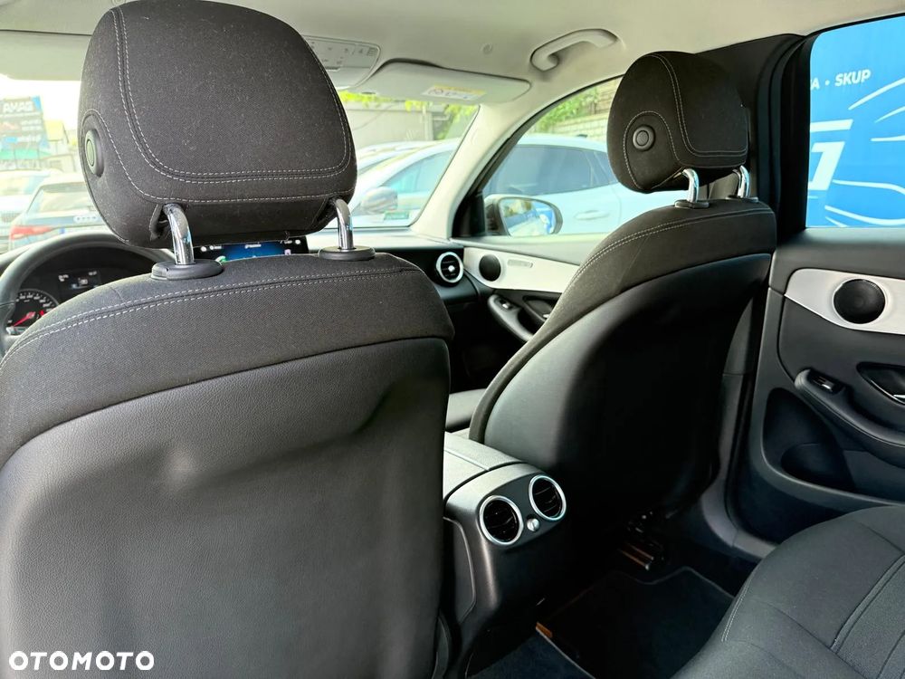 Mercedes-Benz GLC 220 d 4-Matic - 12