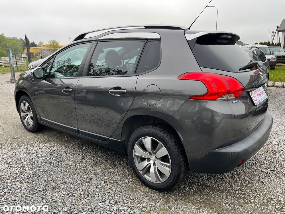 Peugeot 2008 Blue-HDi FAP 100 STOP & START Style - 31