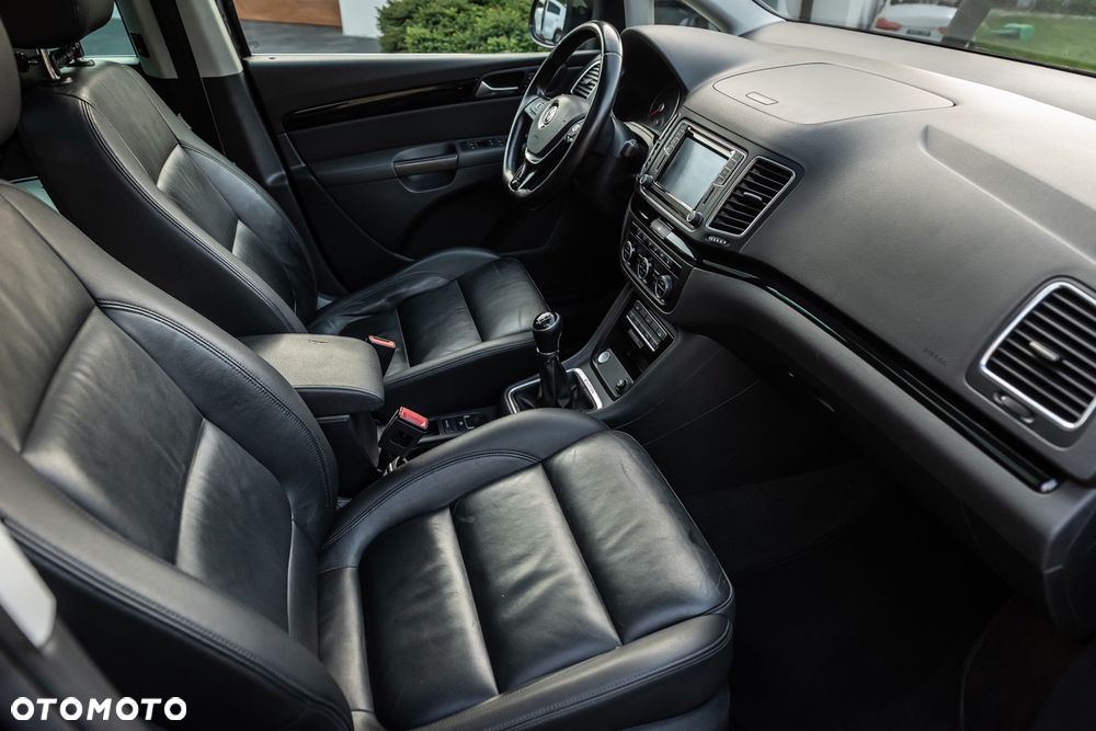 Volkswagen Sharan 2.0 TDI 4MOTION (BlueMotion Technology) Highline - 8