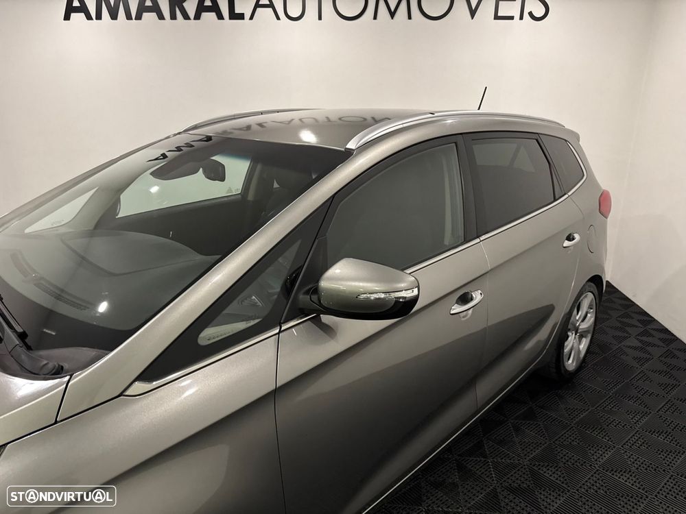 Kia Carens 1.7 CRDi ISG TX - 15