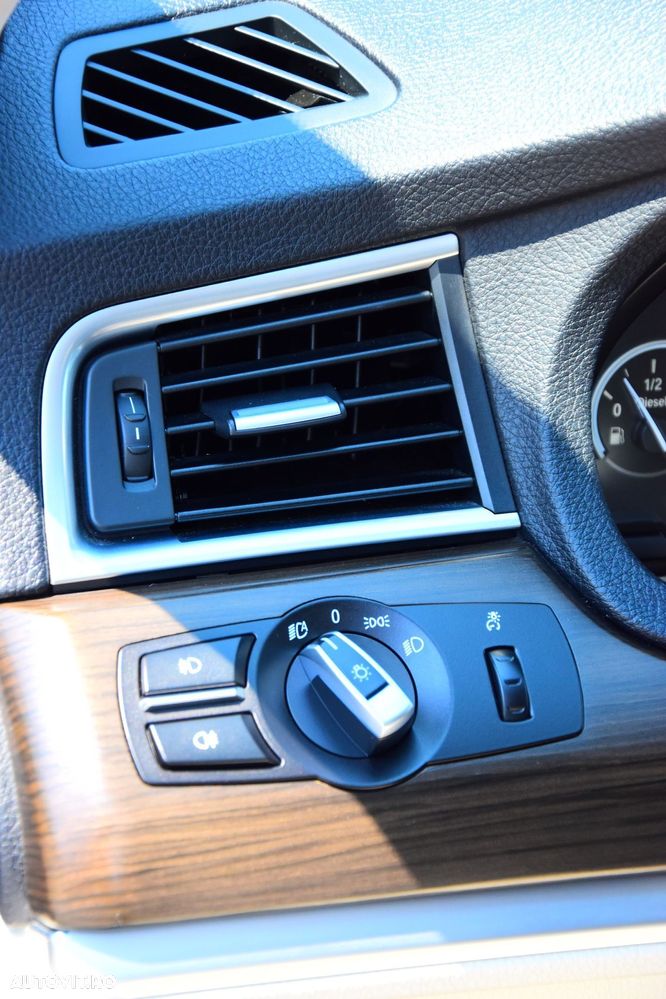 BMW Seria 5 520d - 15