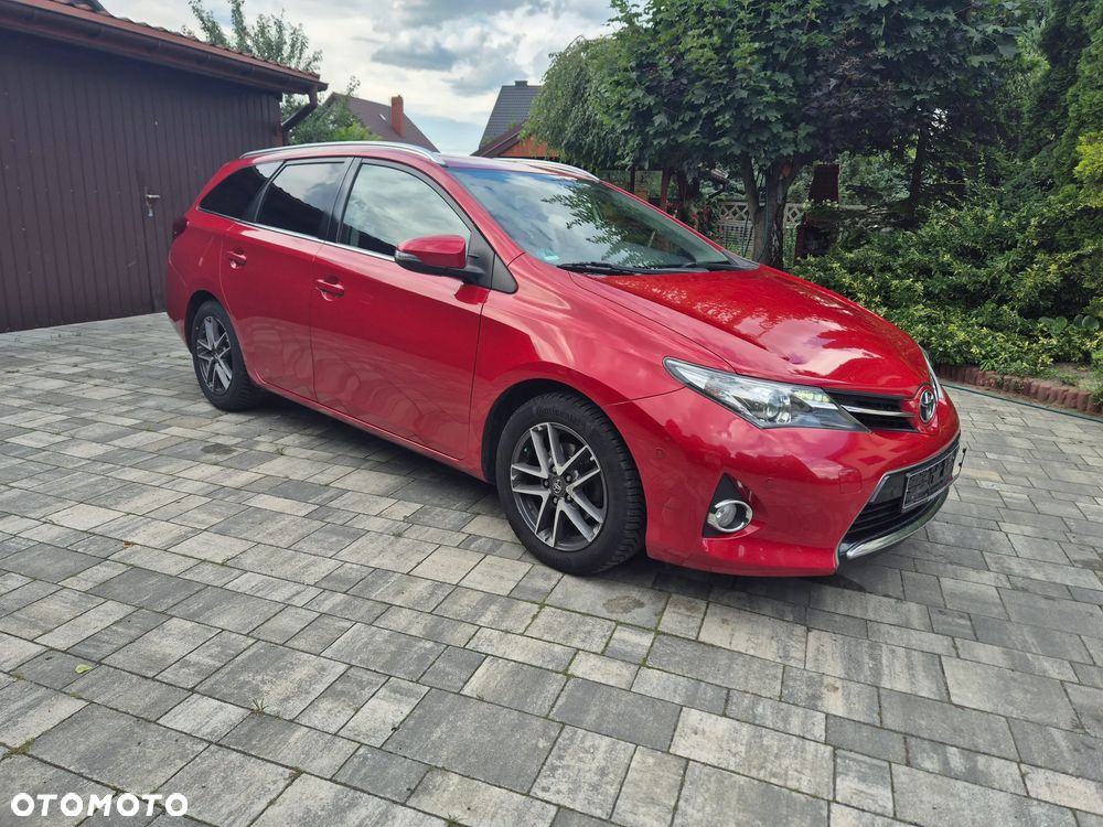 Toyota Auris - 13