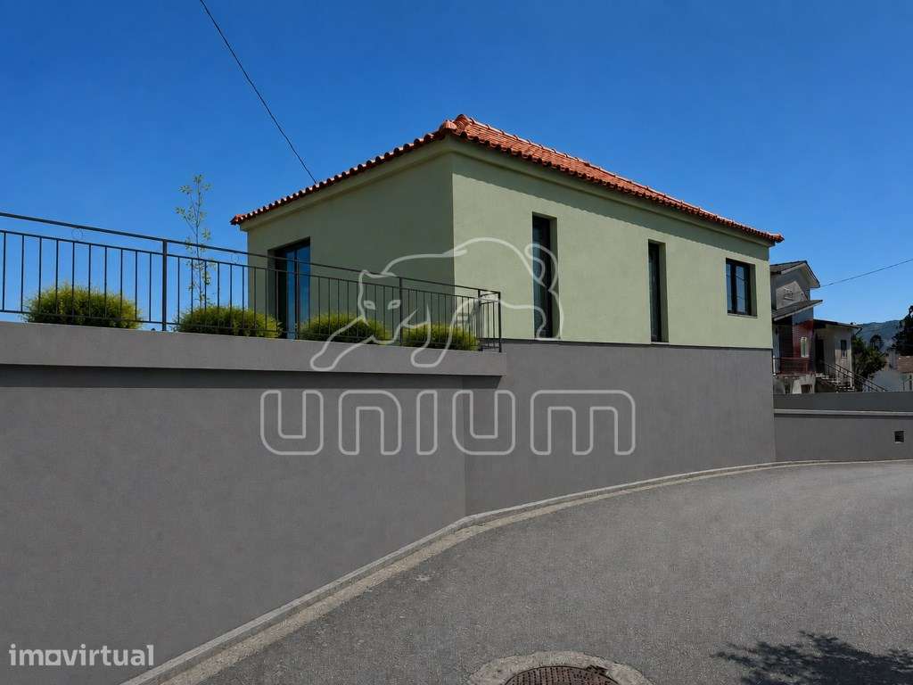 Moradia renovada - Grande imagem: 5/15