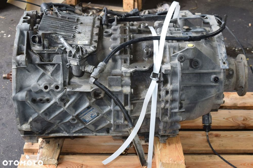 SKRZYNIA BIEGÓW KOMPLETN AUTOMAT ASTRONIC 12 AS 2330 TD - 3