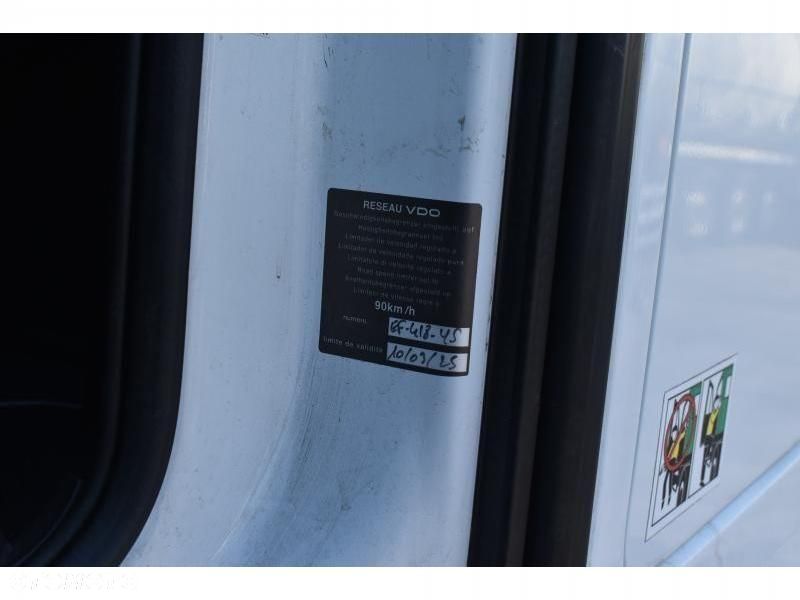 Mercedes-Benz Actros - 18