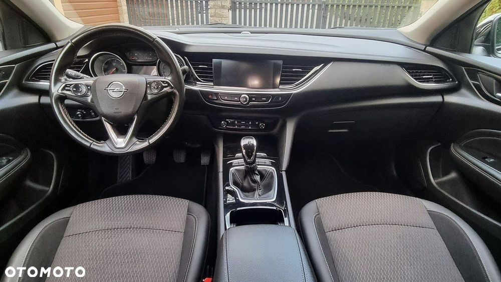 Opel Insignia - 15