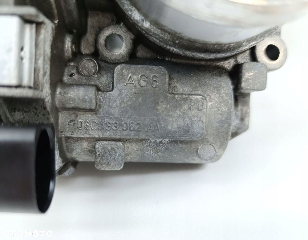PRZEPUSTNICA VW GOLF V 1.4 TSI 03C133062AA - 10
