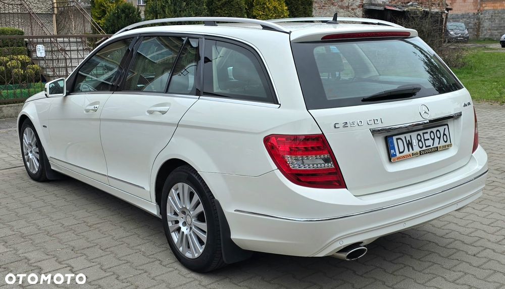 Mercedes-Benz Klasa C 250 CDI BlueEff Elegance 4-Matic - 10