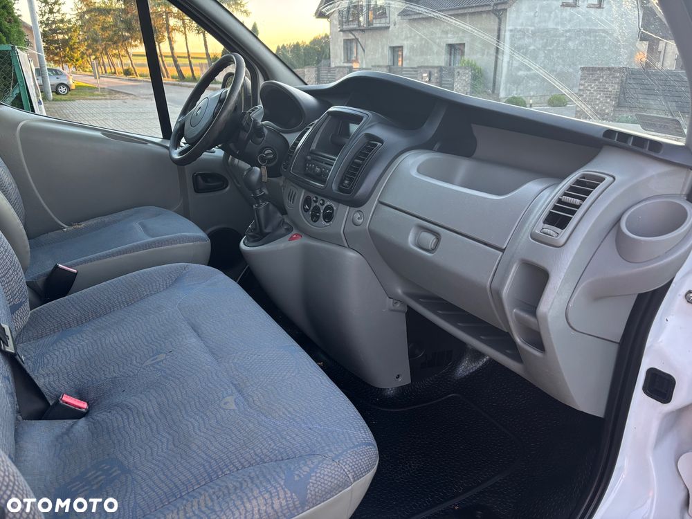Renault trafic - 6