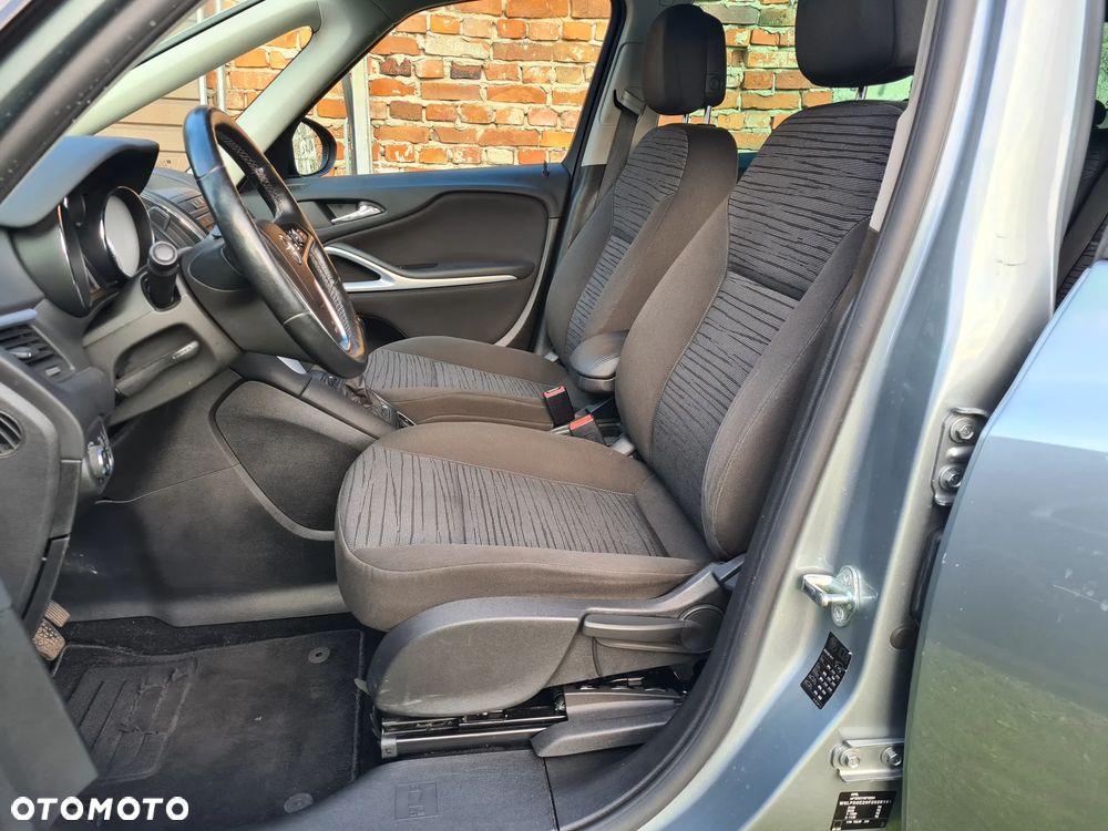 Opel Zafira Tourer 1.8 Style - 17