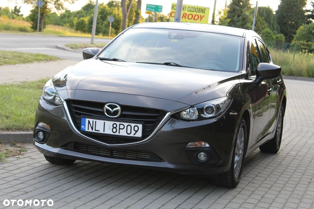 Mazda 3 - 4