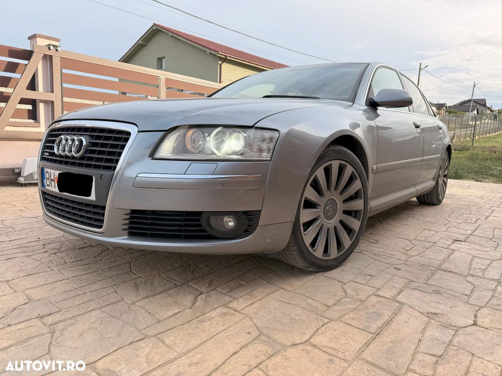 Audi A8 3.0 TDI DPF quattro - 1