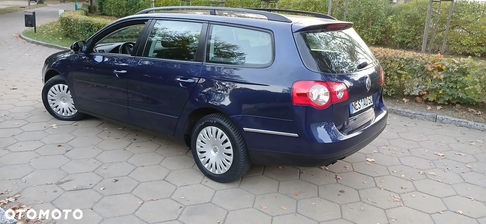 Volkswagen Passat 2006 photo 2