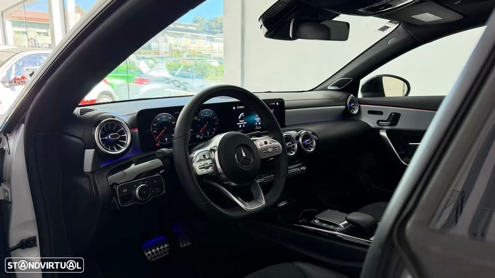 Mercedes-Benz CLA 250 7G-DCT AMG Line - 17