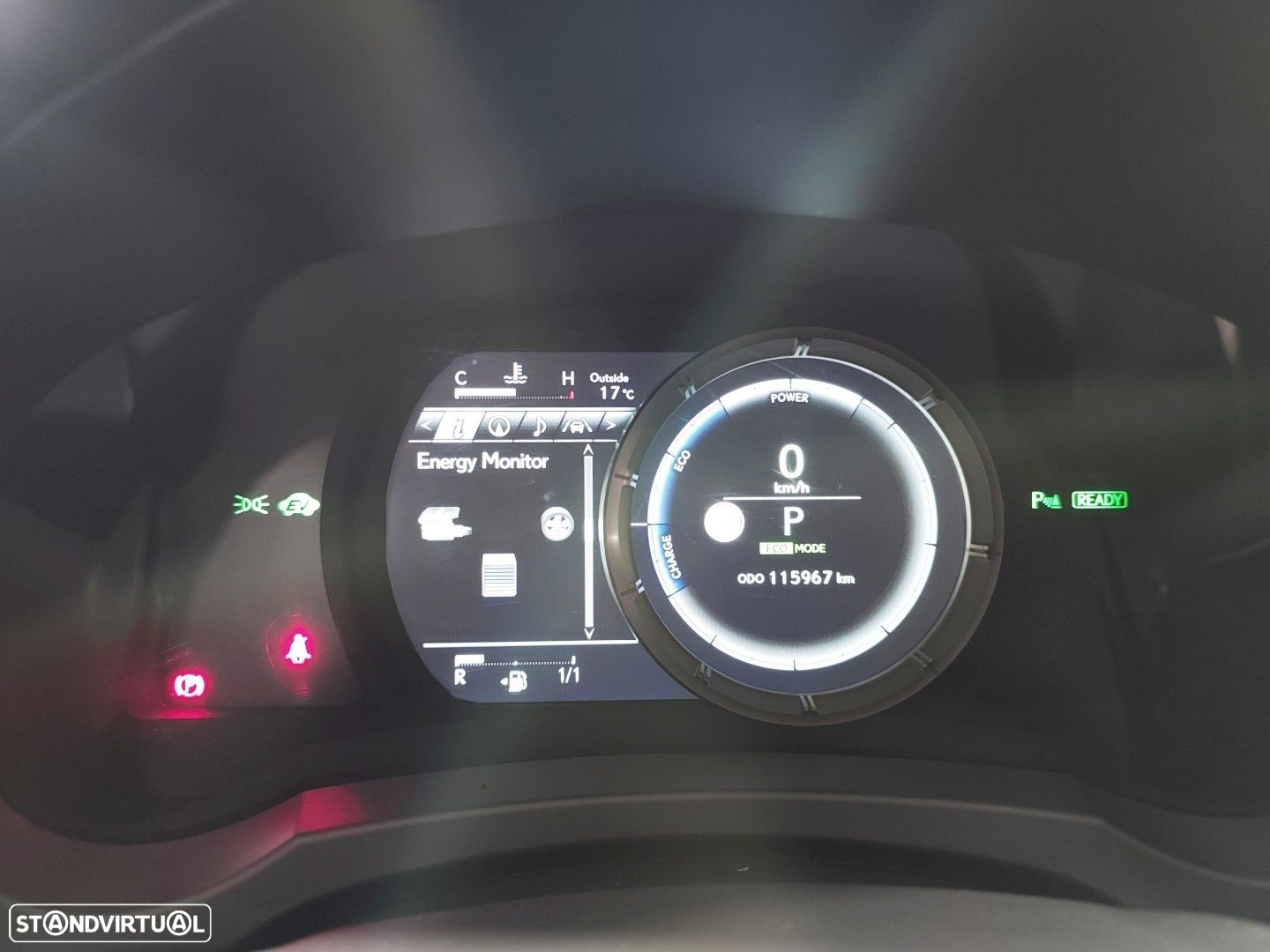 Lexus RC 300h F Sport+ - 23