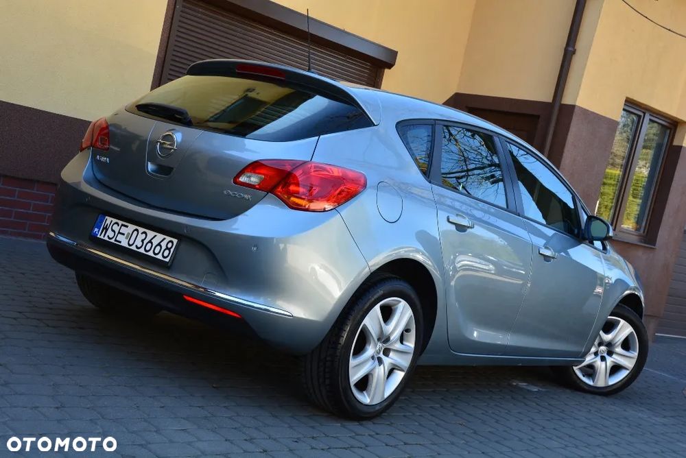 Opel Astra 1.4 Turbo ENERGY - 4