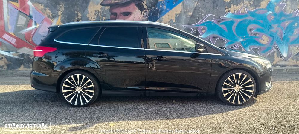 Ford Focus SW 1.0 EcoBoost S&S Titanium - 4