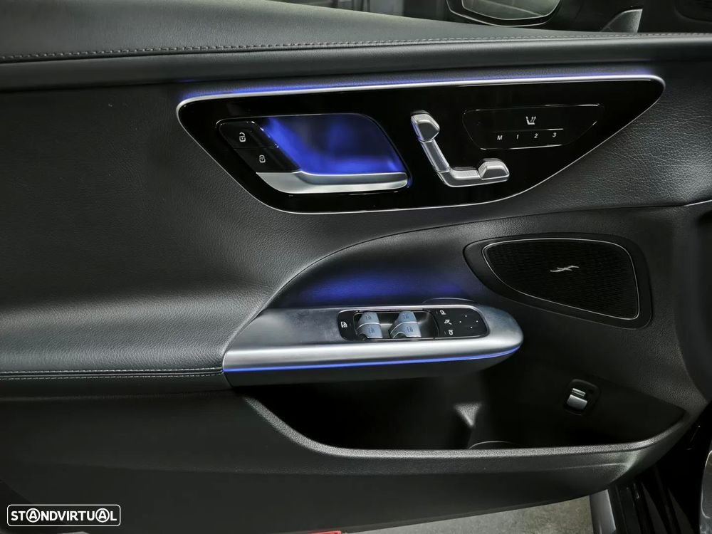 Mercedes-Benz C 300 d AMG Line - 45