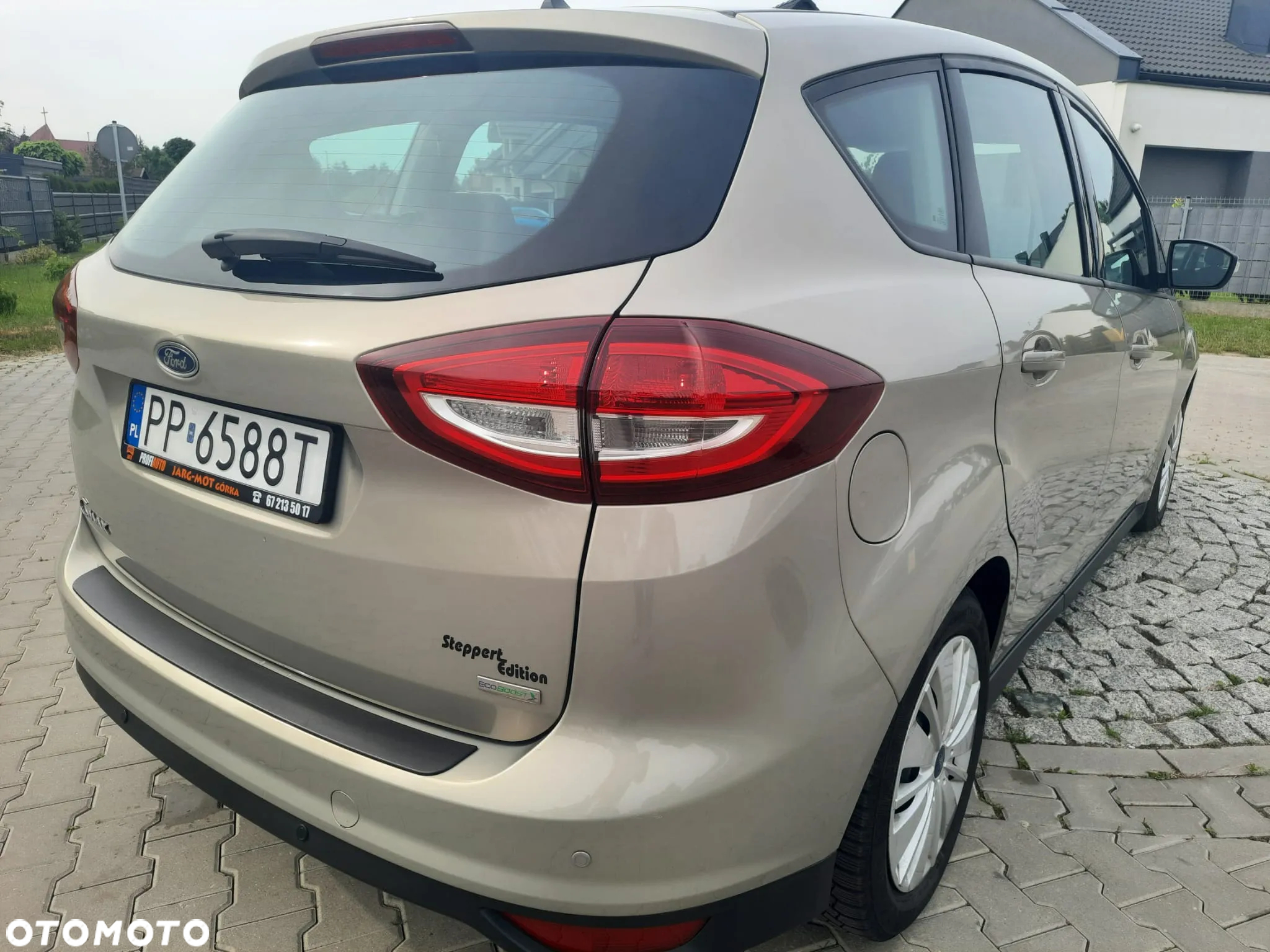 Ford C-MAX 1.0 EcoBoost Titanium ASS - 10