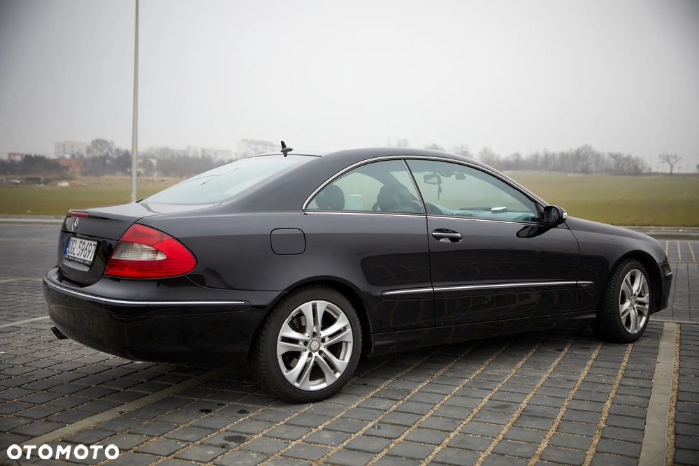 Mercedes-Benz CLK - 5