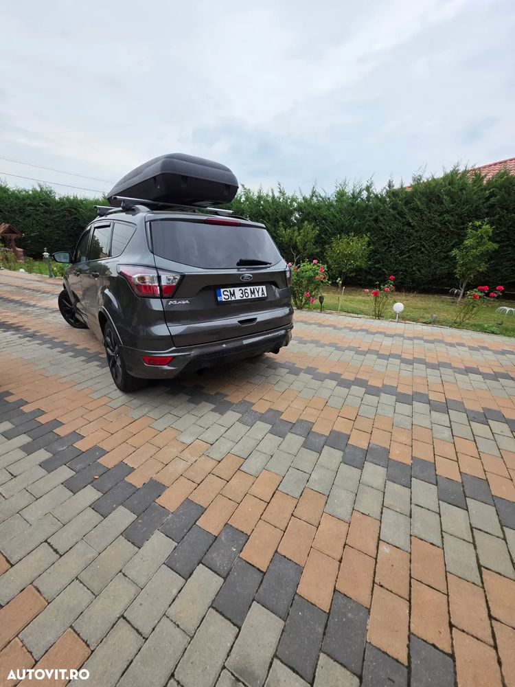 Ford Kuga 2.0 TDCi 4x2 ST-Line - 5