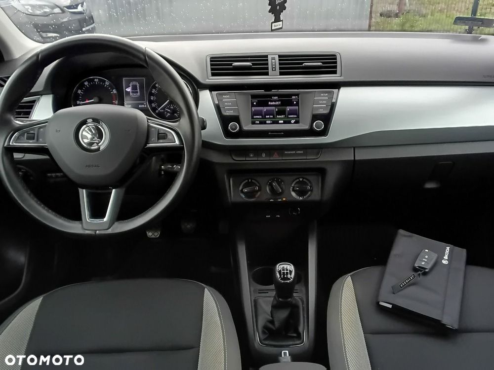 Skoda Fabia - 8