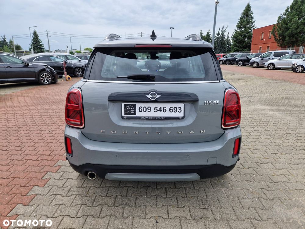 MINI Countryman Cooper Classic Trim - 2